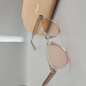 Chloe gray day sunnies!